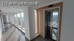 [P04] Vassos Nissi Plage Hotel, holul etajului 5, și liftul panoramic » foto by Dragoș_MD
 - 
<span class="allrVoted glyphicon glyphicon-heart hidden" id="av1488773"></span>
<a class="m-l-10 hidden" id="sv1488773" onclick="voting_Foto_DelVot(,1488773,23534)" role="button">șterge vot <span class="glyphicon glyphicon-remove"></span></a>
<a id="v91488773" class=" c-red"  onclick="voting_Foto_SetVot(1488773)" role="button"><span class="glyphicon glyphicon-heart-empty"></span> <b>LIKE</b> = Votează poza</a> <img class="hidden"  id="f1488773W9" src="/imagini/loader.gif" border="0" /><span class="AjErrMes hidden" id="e1488773ErM"></span>