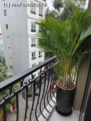 [P09] L’Heritage Premium Hanoi Central; balcon » foto by crismis
 - 
<span class="allrVoted glyphicon glyphicon-heart hidden" id="av1545354"></span>
<a class="m-l-10 hidden" id="sv1545354" onclick="voting_Foto_DelVot(,1545354,23649)" role="button">șterge vot <span class="glyphicon glyphicon-remove"></span></a>
<a id="v91545354" class=" c-red"  onclick="voting_Foto_SetVot(1545354)" role="button"><span class="glyphicon glyphicon-heart-empty"></span> <b>LIKE</b> = Votează poza</a> <img class="hidden"  id="f1545354W9" src="/imagini/loader.gif" border="0" /><span class="AjErrMes hidden" id="e1545354ErM"></span>