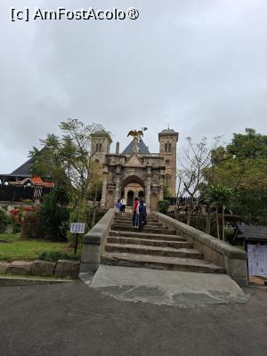 [P01] Palatul Regal » foto by robert
 - 
<span class="allrVoted glyphicon glyphicon-heart hidden" id="av1500778"></span>
<a class="m-l-10 hidden" id="sv1500778" onclick="voting_Foto_DelVot(,1500778,23651)" role="button">șterge vot <span class="glyphicon glyphicon-remove"></span></a>
<a id="v91500778" class=" c-red"  onclick="voting_Foto_SetVot(1500778)" role="button"><span class="glyphicon glyphicon-heart-empty"></span> <b>LIKE</b> = Votează poza</a> <img class="hidden"  id="f1500778W9" src="/imagini/loader.gif" border="0" /><span class="AjErrMes hidden" id="e1500778ErM"></span>