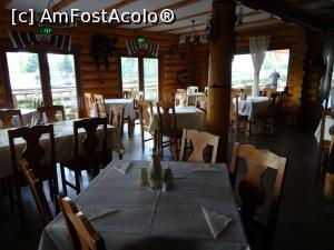 [P13] Restaurant - Coliba Haiducilor, Șcheia, Suceava.  » foto by tata123 🔱
 - 
<span class="allrVoted glyphicon glyphicon-heart hidden" id="av963297"></span>
<a class="m-l-10 hidden" id="sv963297" onclick="voting_Foto_DelVot(,963297,23691)" role="button">șterge vot <span class="glyphicon glyphicon-remove"></span></a>
<a id="v9963297" class=" c-red"  onclick="voting_Foto_SetVot(963297)" role="button"><span class="glyphicon glyphicon-heart-empty"></span> <b>LIKE</b> = Votează poza</a> <img class="hidden"  id="f963297W9" src="/imagini/loader.gif" border="0" /><span class="AjErrMes hidden" id="e963297ErM"></span>