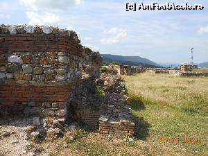 [P42] Cetatea Diana - În interior.  » foto by iulianic
 - 
<span class="allrVoted glyphicon glyphicon-heart hidden" id="av550877"></span>
<a class="m-l-10 hidden" id="sv550877" onclick="voting_Foto_DelVot(,550877,23706)" role="button">șterge vot <span class="glyphicon glyphicon-remove"></span></a>
<a id="v9550877" class=" c-red"  onclick="voting_Foto_SetVot(550877)" role="button"><span class="glyphicon glyphicon-heart-empty"></span> <b>LIKE</b> = Votează poza</a> <img class="hidden"  id="f550877W9" src="/imagini/loader.gif" border="0" /><span class="AjErrMes hidden" id="e550877ErM"></span>