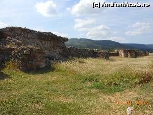 [P44] Cetatea Diana - În interior.  » foto by iulianic
 - 
<span class="allrVoted glyphicon glyphicon-heart hidden" id="av550879"></span>
<a class="m-l-10 hidden" id="sv550879" onclick="voting_Foto_DelVot(,550879,23706)" role="button">șterge vot <span class="glyphicon glyphicon-remove"></span></a>
<a id="v9550879" class=" c-red"  onclick="voting_Foto_SetVot(550879)" role="button"><span class="glyphicon glyphicon-heart-empty"></span> <b>LIKE</b> = Votează poza</a> <img class="hidden"  id="f550879W9" src="/imagini/loader.gif" border="0" /><span class="AjErrMes hidden" id="e550879ErM"></span>