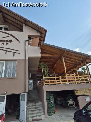 [P20] Restaurant Panorama - vedere generală » foto by ANILU
 - 
<span class="allrVoted glyphicon glyphicon-heart hidden" id="av1491349"></span>
<a class="m-l-10 hidden" id="sv1491349" onclick="voting_Foto_DelVot(,1491349,23708)" role="button">șterge vot <span class="glyphicon glyphicon-remove"></span></a>
<a id="v91491349" class=" c-red"  onclick="voting_Foto_SetVot(1491349)" role="button"><span class="glyphicon glyphicon-heart-empty"></span> <b>LIKE</b> = Votează poza</a> <img class="hidden"  id="f1491349W9" src="/imagini/loader.gif" border="0" /><span class="AjErrMes hidden" id="e1491349ErM"></span>