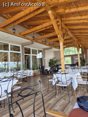 [P09] Restaurant Panorama - pe terasă » foto by ANILU
 - 
<span class="allrVoted glyphicon glyphicon-heart hidden" id="av1491338"></span>
<a class="m-l-10 hidden" id="sv1491338" onclick="voting_Foto_DelVot(,1491338,23708)" role="button">șterge vot <span class="glyphicon glyphicon-remove"></span></a>
<a id="v91491338" class=" c-red"  onclick="voting_Foto_SetVot(1491338)" role="button"><span class="glyphicon glyphicon-heart-empty"></span> <b>LIKE</b> = Votează poza</a> <img class="hidden"  id="f1491338W9" src="/imagini/loader.gif" border="0" /><span class="AjErrMes hidden" id="e1491338ErM"></span>
