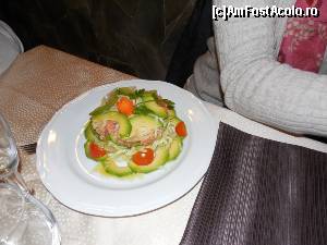 P09 [MAR-2014] Salata cu avocado
