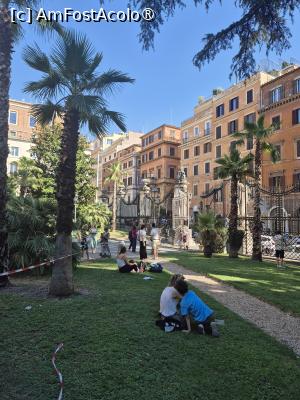 [P87] Palazzo Barberini » foto by adso
 - 
<span class="allrVoted glyphicon glyphicon-heart hidden" id="av1490711"></span>
<a class="m-l-10 hidden" id="sv1490711" onclick="voting_Foto_DelVot(,1490711,23763)" role="button">șterge vot <span class="glyphicon glyphicon-remove"></span></a>
<a id="v91490711" class=" c-red"  onclick="voting_Foto_SetVot(1490711)" role="button"><span class="glyphicon glyphicon-heart-empty"></span> <b>LIKE</b> = Votează poza</a> <img class="hidden"  id="f1490711W9" src="/imagini/loader.gif" border="0" /><span class="AjErrMes hidden" id="e1490711ErM"></span>