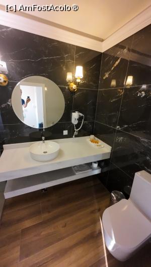 [P22] Eco Therma Village - baie etaj » foto by Dragoș_MD
 - 
<span class="allrVoted glyphicon glyphicon-heart hidden" id="av1505928"></span>
<a class="m-l-10 hidden" id="sv1505928" onclick="voting_Foto_DelVot(,1505928,23796)" role="button">șterge vot <span class="glyphicon glyphicon-remove"></span></a>
<a id="v91505928" class=" c-red"  onclick="voting_Foto_SetVot(1505928)" role="button"><span class="glyphicon glyphicon-heart-empty"></span> <b>LIKE</b> = Votează poza</a> <img class="hidden"  id="f1505928W9" src="/imagini/loader.gif" border="0" /><span class="AjErrMes hidden" id="e1505928ErM"></span>