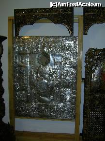 P14 [DEC-2010] Muzeul Manastirii Stelea - Ferecatura de icoana.
