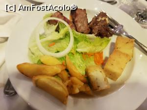 P25 [APR-2022] O Lagar Restaurante - espetada cu cartofi prăjiți și salată