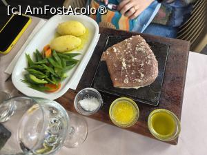 [P21] FX Restaurant & Sports Bar; ton la... placă încinsă » foto by crismis
 - 
<span class="allrVoted glyphicon glyphicon-heart hidden" id="av1532946"></span>
<a class="m-l-10 hidden" id="sv1532946" onclick="voting_Foto_DelVot(,1532946,24227)" role="button">șterge vot <span class="glyphicon glyphicon-remove"></span></a>
<a id="v91532946" class=" c-red"  onclick="voting_Foto_SetVot(1532946)" role="button"><span class="glyphicon glyphicon-heart-empty"></span> <b>LIKE</b> = Votează poza</a> <img class="hidden"  id="f1532946W9" src="/imagini/loader.gif" border="0" /><span class="AjErrMes hidden" id="e1532946ErM"></span>