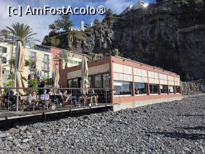 [P37] Beach bar ul de pe plaja din Ponta do Sol » foto by crismis
 - 
<span class="allrVoted glyphicon glyphicon-heart hidden" id="av1532962"></span>
<a class="m-l-10 hidden" id="sv1532962" onclick="voting_Foto_DelVot(,1532962,24227)" role="button">șterge vot <span class="glyphicon glyphicon-remove"></span></a>
<a id="v91532962" class=" c-red"  onclick="voting_Foto_SetVot(1532962)" role="button"><span class="glyphicon glyphicon-heart-empty"></span> <b>LIKE</b> = Votează poza</a> <img class="hidden"  id="f1532962W9" src="/imagini/loader.gif" border="0" /><span class="AjErrMes hidden" id="e1532962ErM"></span>