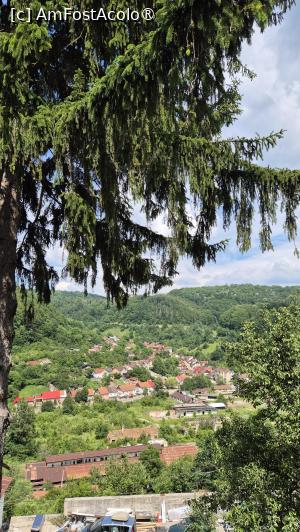 [P06] Vedere spre oraș din balcon de la Vila Ferdinand » foto by ANILU
 - 
<span class="allrVoted glyphicon glyphicon-heart hidden" id="av1533893"></span>
<a class="m-l-10 hidden" id="sv1533893" onclick="voting_Foto_DelVot(,1533893,24288)" role="button">șterge vot <span class="glyphicon glyphicon-remove"></span></a>
<a id="v91533893" class=" c-red"  onclick="voting_Foto_SetVot(1533893)" role="button"><span class="glyphicon glyphicon-heart-empty"></span> <b>LIKE</b> = Votează poza</a> <img class="hidden"  id="f1533893W9" src="/imagini/loader.gif" border="0" /><span class="AjErrMes hidden" id="e1533893ErM"></span>