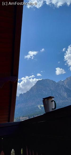 [P01] O cafea, pe balcon. Camera la mansarda. » foto by EMaR
 - 
<span class="allrVoted glyphicon glyphicon-heart hidden" id="av1482012"></span>
<a class="m-l-10 hidden" id="sv1482012" onclick="voting_Foto_DelVot(,1482012,24391)" role="button">șterge vot <span class="glyphicon glyphicon-remove"></span></a>
<a id="v91482012" class=" c-red"  onclick="voting_Foto_SetVot(1482012)" role="button"><span class="glyphicon glyphicon-heart-empty"></span> <b>LIKE</b> = Votează poza</a> <img class="hidden"  id="f1482012W9" src="/imagini/loader.gif" border="0" /><span class="AjErrMes hidden" id="e1482012ErM"></span>
