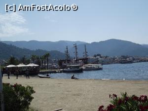 [P29] Plaja publică din Marmaris, porţiunea preferată de noi » foto by irinad
 - 
<span class="allrVoted glyphicon glyphicon-heart hidden" id="av1023540"></span>
<a class="m-l-10 hidden" id="sv1023540" onclick="voting_Foto_DelVot(,1023540,24501)" role="button">șterge vot <span class="glyphicon glyphicon-remove"></span></a>
<a id="v91023540" class=" c-red"  onclick="voting_Foto_SetVot(1023540)" role="button"><span class="glyphicon glyphicon-heart-empty"></span> <b>LIKE</b> = Votează poza</a> <img class="hidden"  id="f1023540W9" src="/imagini/loader.gif" border="0" /><span class="AjErrMes hidden" id="e1023540ErM"></span>