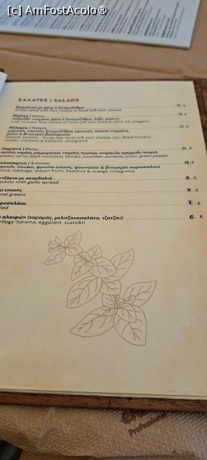 [P39] Taverna Halaris, meniu » foto by irinad
 - 
<span class="allrVoted glyphicon glyphicon-heart hidden" id="av1534472"></span>
<a class="m-l-10 hidden" id="sv1534472" onclick="voting_Foto_DelVot(,1534472,24514)" role="button">șterge vot <span class="glyphicon glyphicon-remove"></span></a>
<a id="v91534472" class=" c-red"  onclick="voting_Foto_SetVot(1534472)" role="button"><span class="glyphicon glyphicon-heart-empty"></span> <b>LIKE</b> = Votează poza</a> <img class="hidden"  id="f1534472W9" src="/imagini/loader.gif" border="0" /><span class="AjErrMes hidden" id="e1534472ErM"></span>