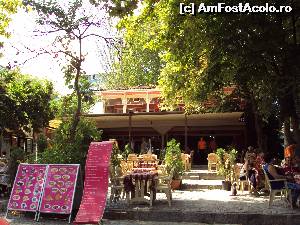 [P27] Terasa de vizavi de Chora » foto by Carmen Ion
 - 
<span class="allrVoted glyphicon glyphicon-heart hidden" id="av565783"></span>
<a class="m-l-10 hidden" id="sv565783" onclick="voting_Foto_DelVot(,565783,24606)" role="button">șterge vot <span class="glyphicon glyphicon-remove"></span></a>
<a id="v9565783" class=" c-red"  onclick="voting_Foto_SetVot(565783)" role="button"><span class="glyphicon glyphicon-heart-empty"></span> <b>LIKE</b> = Votează poza</a> <img class="hidden"  id="f565783W9" src="/imagini/loader.gif" border="0" /><span class="AjErrMes hidden" id="e565783ErM"></span>