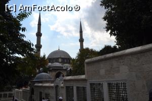 [P11] Moscheea Eyup din Istanbul » foto by Dorina9
 - 
<span class="allrVoted glyphicon glyphicon-heart hidden" id="av1159312"></span>
<a class="m-l-10 hidden" id="sv1159312" onclick="voting_Foto_DelVot(,1159312,24606)" role="button">șterge vot <span class="glyphicon glyphicon-remove"></span></a>
<a id="v91159312" class=" c-red"  onclick="voting_Foto_SetVot(1159312)" role="button"><span class="glyphicon glyphicon-heart-empty"></span> <b>LIKE</b> = Votează poza</a> <img class="hidden"  id="f1159312W9" src="/imagini/loader.gif" border="0" /><span class="AjErrMes hidden" id="e1159312ErM"></span>