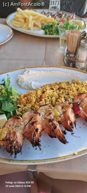 [P73] Greek Authentic Cuisine-Taverna, ambele » foto by irinad
 - 
<span class="allrVoted glyphicon glyphicon-heart hidden" id="av1528229"></span>
<a class="m-l-10 hidden" id="sv1528229" onclick="voting_Foto_DelVot(,1528229,24617)" role="button">șterge vot <span class="glyphicon glyphicon-remove"></span></a>
<a id="v91528229" class=" c-red"  onclick="voting_Foto_SetVot(1528229)" role="button"><span class="glyphicon glyphicon-heart-empty"></span> <b>LIKE</b> = Votează poza</a> <img class="hidden"  id="f1528229W9" src="/imagini/loader.gif" border="0" /><span class="AjErrMes hidden" id="e1528229ErM"></span>
