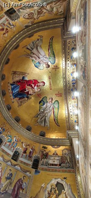 [P18] 18. Maica Domnului cu pruncul și cu arhaghhelii Mihail și Gavriil. » foto by doinafil
 - 
<span class="allrVoted glyphicon glyphicon-heart hidden" id="av1504525"></span>
<a class="m-l-10 hidden" id="sv1504525" onclick="voting_Foto_DelVot(,1504525,24630)" role="button">șterge vot <span class="glyphicon glyphicon-remove"></span></a>
<a id="v91504525" class=" c-red"  onclick="voting_Foto_SetVot(1504525)" role="button"><span class="glyphicon glyphicon-heart-empty"></span> <b>LIKE</b> = Votează poza</a> <img class="hidden"  id="f1504525W9" src="/imagini/loader.gif" border="0" /><span class="AjErrMes hidden" id="e1504525ErM"></span>