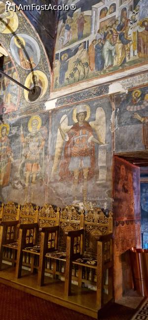 [P06] 6. Interior biserică. » foto by doinafil
 - 
<span class="allrVoted glyphicon glyphicon-heart hidden" id="av1508782"></span>
<a class="m-l-10 hidden" id="sv1508782" onclick="voting_Foto_DelVot(,1508782,24636)" role="button">șterge vot <span class="glyphicon glyphicon-remove"></span></a>
<a id="v91508782" class=" c-red"  onclick="voting_Foto_SetVot(1508782)" role="button"><span class="glyphicon glyphicon-heart-empty"></span> <b>LIKE</b> = Votează poza</a> <img class="hidden"  id="f1508782W9" src="/imagini/loader.gif" border="0" /><span class="AjErrMes hidden" id="e1508782ErM"></span>