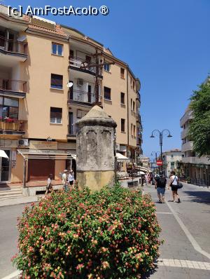 [P02] Între gară și hotel; de aici începe centrul vechi » foto by crismis
 - 
<span class="allrVoted glyphicon glyphicon-heart hidden" id="av1498453"></span>
<a class="m-l-10 hidden" id="sv1498453" onclick="voting_Foto_DelVot(,1498453,24664)" role="button">șterge vot <span class="glyphicon glyphicon-remove"></span></a>
<a id="v91498453" class=" c-red"  onclick="voting_Foto_SetVot(1498453)" role="button"><span class="glyphicon glyphicon-heart-empty"></span> <b>LIKE</b> = Votează poza</a> <img class="hidden"  id="f1498453W9" src="/imagini/loader.gif" border="0" /><span class="AjErrMes hidden" id="e1498453ErM"></span>