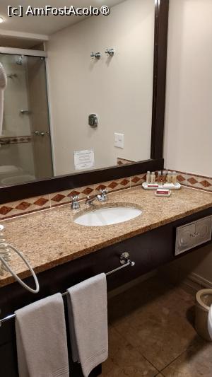 [P13] Rio Othon Palace  , camera » foto by elenaadina
 - 
<span class="allrVoted glyphicon glyphicon-heart hidden" id="av1517049"></span>
<a class="m-l-10 hidden" id="sv1517049" onclick="voting_Foto_DelVot(,1517049,24814)" role="button">șterge vot <span class="glyphicon glyphicon-remove"></span></a>
<a id="v91517049" class=" c-red"  onclick="voting_Foto_SetVot(1517049)" role="button"><span class="glyphicon glyphicon-heart-empty"></span> <b>LIKE</b> = Votează poza</a> <img class="hidden"  id="f1517049W9" src="/imagini/loader.gif" border="0" /><span class="AjErrMes hidden" id="e1517049ErM"></span>