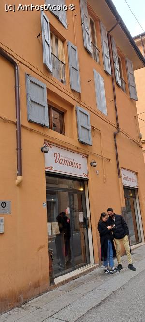 [P52] Ristorantino Vamolino, la intrare » foto by irinad
 - 
<span class="allrVoted glyphicon glyphicon-heart hidden" id="av1520224"></span>
<a class="m-l-10 hidden" id="sv1520224" onclick="voting_Foto_DelVot(,1520224,24890)" role="button">șterge vot <span class="glyphicon glyphicon-remove"></span></a>
<a id="v91520224" class=" c-red"  onclick="voting_Foto_SetVot(1520224)" role="button"><span class="glyphicon glyphicon-heart-empty"></span> <b>LIKE</b> = Votează poza</a> <img class="hidden"  id="f1520224W9" src="/imagini/loader.gif" border="0" /><span class="AjErrMes hidden" id="e1520224ErM"></span>