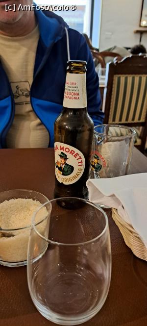 [P57] Ristorantino Vamolino, bere » foto by irinad
 - 
<span class="allrVoted glyphicon glyphicon-heart hidden" id="av1520229"></span>
<a class="m-l-10 hidden" id="sv1520229" onclick="voting_Foto_DelVot(,1520229,24890)" role="button">șterge vot <span class="glyphicon glyphicon-remove"></span></a>
<a id="v91520229" class=" c-red"  onclick="voting_Foto_SetVot(1520229)" role="button"><span class="glyphicon glyphicon-heart-empty"></span> <b>LIKE</b> = Votează poza</a> <img class="hidden"  id="f1520229W9" src="/imagini/loader.gif" border="0" /><span class="AjErrMes hidden" id="e1520229ErM"></span>