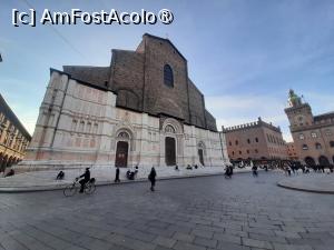 [P05] Basilica di San Petronio » foto by adso
 - 
<span class="allrVoted glyphicon glyphicon-heart hidden" id="av1520307"></span>
<a class="m-l-10 hidden" id="sv1520307" onclick="voting_Foto_DelVot(,1520307,24890)" role="button">șterge vot <span class="glyphicon glyphicon-remove"></span></a>
<a id="v91520307" class=" c-red"  onclick="voting_Foto_SetVot(1520307)" role="button"><span class="glyphicon glyphicon-heart-empty"></span> <b>LIKE</b> = Votează poza</a> <img class="hidden"  id="f1520307W9" src="/imagini/loader.gif" border="0" /><span class="AjErrMes hidden" id="e1520307ErM"></span>