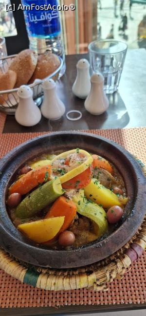 [P15] Restaurant Argana,tajine de miel » foto by irinad
 - 
<span class="allrVoted glyphicon glyphicon-heart hidden" id="av1511023"></span>
<a class="m-l-10 hidden" id="sv1511023" onclick="voting_Foto_DelVot(,1511023,24941)" role="button">șterge vot <span class="glyphicon glyphicon-remove"></span></a>
<a id="v91511023" class=" c-red"  onclick="voting_Foto_SetVot(1511023)" role="button"><span class="glyphicon glyphicon-heart-empty"></span> <b>LIKE</b> = Votează poza</a> <img class="hidden"  id="f1511023W9" src="/imagini/loader.gif" border="0" /><span class="AjErrMes hidden" id="e1511023ErM"></span>