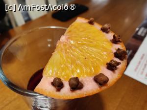 [P22] Pierogarnia Krakowiacy; vin fiert cu portocale și cuișoare » foto by crismis
 - 
<span class="allrVoted glyphicon glyphicon-heart hidden" id="av1478729"></span>
<a class="m-l-10 hidden" id="sv1478729" onclick="voting_Foto_DelVot(,1478729,25056)" role="button">șterge vot <span class="glyphicon glyphicon-remove"></span></a>
<a id="v91478729" class=" c-red"  onclick="voting_Foto_SetVot(1478729)" role="button"><span class="glyphicon glyphicon-heart-empty"></span> <b>LIKE</b> = Votează poza</a> <img class="hidden"  id="f1478729W9" src="/imagini/loader.gif" border="0" /><span class="AjErrMes hidden" id="e1478729ErM"></span>