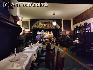 [P39] Jama Michalika Restaurant » foto by crismis
 - 
<span class="allrVoted glyphicon glyphicon-heart hidden" id="av1478746"></span>
<a class="m-l-10 hidden" id="sv1478746" onclick="voting_Foto_DelVot(,1478746,25056)" role="button">șterge vot <span class="glyphicon glyphicon-remove"></span></a>
<a id="v91478746" class=" c-red"  onclick="voting_Foto_SetVot(1478746)" role="button"><span class="glyphicon glyphicon-heart-empty"></span> <b>LIKE</b> = Votează poza</a> <img class="hidden"  id="f1478746W9" src="/imagini/loader.gif" border="0" /><span class="AjErrMes hidden" id="e1478746ErM"></span>