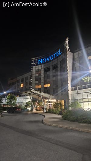 [P10] Novotel Airoport hotel » foto by robert
 - 
<span class="allrVoted glyphicon glyphicon-heart hidden" id="av1545509"></span>
<a class="m-l-10 hidden" id="sv1545509" onclick="voting_Foto_DelVot(,1545509,25174)" role="button">șterge vot <span class="glyphicon glyphicon-remove"></span></a>
<a id="v91545509" class=" c-red"  onclick="voting_Foto_SetVot(1545509)" role="button"><span class="glyphicon glyphicon-heart-empty"></span> <b>LIKE</b> = Votează poza</a> <img class="hidden"  id="f1545509W9" src="/imagini/loader.gif" border="0" /><span class="AjErrMes hidden" id="e1545509ErM"></span>