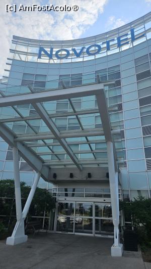 [P23] Novotel Airoport hotel » foto by robert
 - 
<span class="allrVoted glyphicon glyphicon-heart hidden" id="av1545522"></span>
<a class="m-l-10 hidden" id="sv1545522" onclick="voting_Foto_DelVot(,1545522,25174)" role="button">șterge vot <span class="glyphicon glyphicon-remove"></span></a>
<a id="v91545522" class=" c-red"  onclick="voting_Foto_SetVot(1545522)" role="button"><span class="glyphicon glyphicon-heart-empty"></span> <b>LIKE</b> = Votează poza</a> <img class="hidden"  id="f1545522W9" src="/imagini/loader.gif" border="0" /><span class="AjErrMes hidden" id="e1545522ErM"></span>