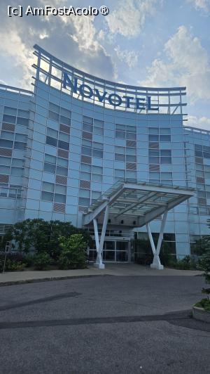 [P25] Novotel Airoport hotel » foto by robert
 - 
<span class="allrVoted glyphicon glyphicon-heart hidden" id="av1545524"></span>
<a class="m-l-10 hidden" id="sv1545524" onclick="voting_Foto_DelVot(,1545524,25174)" role="button">șterge vot <span class="glyphicon glyphicon-remove"></span></a>
<a id="v91545524" class=" c-red"  onclick="voting_Foto_SetVot(1545524)" role="button"><span class="glyphicon glyphicon-heart-empty"></span> <b>LIKE</b> = Votează poza</a> <img class="hidden"  id="f1545524W9" src="/imagini/loader.gif" border="0" /><span class="AjErrMes hidden" id="e1545524ErM"></span>