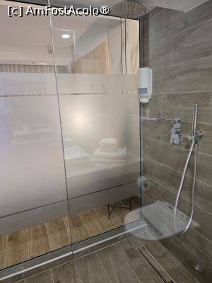 [P16] Cabina de dus » foto by Mirinda
 - 
<span class="allrVoted glyphicon glyphicon-heart hidden" id="av1490852"></span>
<a class="m-l-10 hidden" id="sv1490852" onclick="voting_Foto_DelVot(,1490852,25215)" role="button">șterge vot <span class="glyphicon glyphicon-remove"></span></a>
<a id="v91490852" class=" c-red"  onclick="voting_Foto_SetVot(1490852)" role="button"><span class="glyphicon glyphicon-heart-empty"></span> <b>LIKE</b> = Votează poza</a> <img class="hidden"  id="f1490852W9" src="/imagini/loader.gif" border="0" /><span class="AjErrMes hidden" id="e1490852ErM"></span>