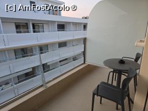 [P18] Mobilierul din balcon » foto by Mirinda
 - 
<span class="allrVoted glyphicon glyphicon-heart hidden" id="av1490854"></span>
<a class="m-l-10 hidden" id="sv1490854" onclick="voting_Foto_DelVot(,1490854,25215)" role="button">șterge vot <span class="glyphicon glyphicon-remove"></span></a>
<a id="v91490854" class=" c-red"  onclick="voting_Foto_SetVot(1490854)" role="button"><span class="glyphicon glyphicon-heart-empty"></span> <b>LIKE</b> = Votează poza</a> <img class="hidden"  id="f1490854W9" src="/imagini/loader.gif" border="0" /><span class="AjErrMes hidden" id="e1490854ErM"></span>