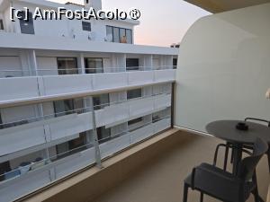 [P08] Balconul cu view către hotelul de vis a vis » foto by Mirinda
 - 
<span class="allrVoted glyphicon glyphicon-heart hidden" id="av1490844"></span>
<a class="m-l-10 hidden" id="sv1490844" onclick="voting_Foto_DelVot(,1490844,25215)" role="button">șterge vot <span class="glyphicon glyphicon-remove"></span></a>
<a id="v91490844" class=" c-red"  onclick="voting_Foto_SetVot(1490844)" role="button"><span class="glyphicon glyphicon-heart-empty"></span> <b>LIKE</b> = Votează poza</a> <img class="hidden"  id="f1490844W9" src="/imagini/loader.gif" border="0" /><span class="AjErrMes hidden" id="e1490844ErM"></span>
