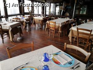 [P12] Sala in curs de pregatire pentru a primi oaspeti » foto by DOINITA
 - 
<span class="allrVoted glyphicon glyphicon-heart hidden" id="av1077493"></span>
<a class="m-l-10 hidden" id="sv1077493" onclick="voting_Foto_DelVot(,1077493,25229)" role="button">șterge vot <span class="glyphicon glyphicon-remove"></span></a>
<a id="v91077493" class=" c-red"  onclick="voting_Foto_SetVot(1077493)" role="button"><span class="glyphicon glyphicon-heart-empty"></span> <b>LIKE</b> = Votează poza</a> <img class="hidden"  id="f1077493W9" src="/imagini/loader.gif" border="0" /><span class="AjErrMes hidden" id="e1077493ErM"></span>