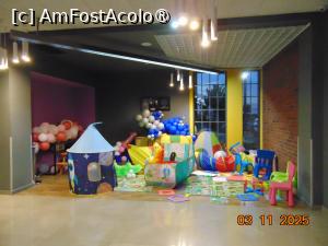 [P22] hotel Ibis Style , loc de joaca » foto by Yolanda
 - 
<span class="allrVoted glyphicon glyphicon-heart hidden" id="av1510768"></span>
<a class="m-l-10 hidden" id="sv1510768" onclick="voting_Foto_DelVot(,1510768,25352)" role="button">șterge vot <span class="glyphicon glyphicon-remove"></span></a>
<a id="v91510768" class=" c-red"  onclick="voting_Foto_SetVot(1510768)" role="button"><span class="glyphicon glyphicon-heart-empty"></span> <b>LIKE</b> = Votează poza</a> <img class="hidden"  id="f1510768W9" src="/imagini/loader.gif" border="0" /><span class="AjErrMes hidden" id="e1510768ErM"></span>