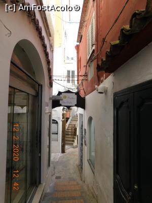 P19 [FEB-2020] Străzi înguste în Positano