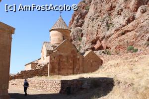 [P73] Armenia, Noravank, Biserica Sf. Stepanos Nakhaveka, Vedere de ansamblu din spate, se vede în stânga lipită de ea și Capela Sf. Grigorie » foto by mprofeanu
 - 
<span class="allrVoted glyphicon glyphicon-heart hidden" id="av1115412"></span>
<a class="m-l-10 hidden" id="sv1115412" onclick="voting_Foto_DelVot(,1115412,25788)" role="button">șterge vot <span class="glyphicon glyphicon-remove"></span></a>
<a id="v91115412" class=" c-red"  onclick="voting_Foto_SetVot(1115412)" role="button"><span class="glyphicon glyphicon-heart-empty"></span> <b>LIKE</b> = Votează poza</a> <img class="hidden"  id="f1115412W9" src="/imagini/loader.gif" border="0" /><span class="AjErrMes hidden" id="e1115412ErM"></span>