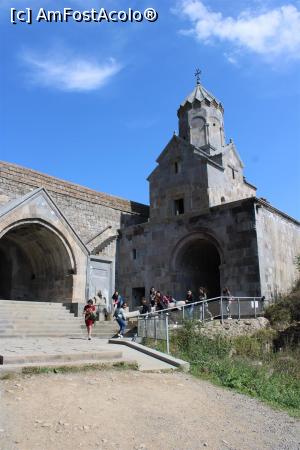 [P37] Armenia, Mănăstirea Tatev, Biserica Sf. Astvatsatsin mică dar frumos așezată, am urcat la ea, se vede și Poarta Veche și Fântâna » foto by mprofeanu
 - 
<span class="allrVoted glyphicon glyphicon-heart hidden" id="av1117774"></span>
<a class="m-l-10 hidden" id="sv1117774" onclick="voting_Foto_DelVot(,1117774,25788)" role="button">șterge vot <span class="glyphicon glyphicon-remove"></span></a>
<a id="v91117774" class=" c-red"  onclick="voting_Foto_SetVot(1117774)" role="button"><span class="glyphicon glyphicon-heart-empty"></span> <b>LIKE</b> = Votează poza</a> <img class="hidden"  id="f1117774W9" src="/imagini/loader.gif" border="0" /><span class="AjErrMes hidden" id="e1117774ErM"></span>