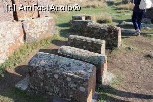 [P16] Armenia, Cimitirul Noratus, Pietrele funerare în formă de leagăn aferente celor patru khackar » foto by mprofeanu
 - 
<span class="allrVoted glyphicon glyphicon-heart hidden" id="av1123143"></span>
<a class="m-l-10 hidden" id="sv1123143" onclick="voting_Foto_DelVot(,1123143,25788)" role="button">șterge vot <span class="glyphicon glyphicon-remove"></span></a>
<a id="v91123143" class=" c-red"  onclick="voting_Foto_SetVot(1123143)" role="button"><span class="glyphicon glyphicon-heart-empty"></span> <b>LIKE</b> = Votează poza</a> <img class="hidden"  id="f1123143W9" src="/imagini/loader.gif" border="0" /><span class="AjErrMes hidden" id="e1123143ErM"></span>