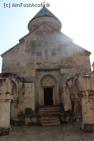 [P11] Armenia, Mănăstirea Haghartsin, Biserica Sf. Maica Domnului, Intrarea » foto by mprofeanu
 - 
<span class="allrVoted glyphicon glyphicon-heart hidden" id="av1123936"></span>
<a class="m-l-10 hidden" id="sv1123936" onclick="voting_Foto_DelVot(,1123936,25788)" role="button">șterge vot <span class="glyphicon glyphicon-remove"></span></a>
<a id="v91123936" class=" c-red"  onclick="voting_Foto_SetVot(1123936)" role="button"><span class="glyphicon glyphicon-heart-empty"></span> <b>LIKE</b> = Votează poza</a> <img class="hidden"  id="f1123936W9" src="/imagini/loader.gif" border="0" /><span class="AjErrMes hidden" id="e1123936ErM"></span>