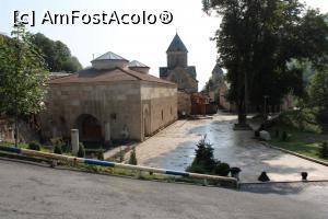 [P03] Armenia, Mănăstirea Haghartsin, Refectoriul în prim plan, Biserica Sf. Maica Domnului în spatele lui, Biserica Sf. Ștefan în dreapta-spate » foto by mprofeanu
 - 
<span class="allrVoted glyphicon glyphicon-heart hidden" id="av1123928"></span>
<a class="m-l-10 hidden" id="sv1123928" onclick="voting_Foto_DelVot(,1123928,25788)" role="button">șterge vot <span class="glyphicon glyphicon-remove"></span></a>
<a id="v91123928" class=" c-red"  onclick="voting_Foto_SetVot(1123928)" role="button"><span class="glyphicon glyphicon-heart-empty"></span> <b>LIKE</b> = Votează poza</a> <img class="hidden"  id="f1123928W9" src="/imagini/loader.gif" border="0" /><span class="AjErrMes hidden" id="e1123928ErM"></span>