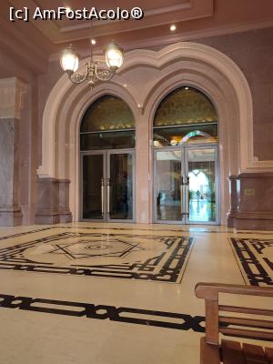 [P14] Emirates Palace Abu Dhabi » foto by gabi-67
 - 
<span class="allrVoted glyphicon glyphicon-heart hidden" id="av1343281"></span>
<a class="m-l-10 hidden" id="sv1343281" onclick="voting_Foto_DelVot(,1343281,25803)" role="button">șterge vot <span class="glyphicon glyphicon-remove"></span></a>
<a id="v91343281" class=" c-red"  onclick="voting_Foto_SetVot(1343281)" role="button"><span class="glyphicon glyphicon-heart-empty"></span> <b>LIKE</b> = Votează poza</a> <img class="hidden"  id="f1343281W9" src="/imagini/loader.gif" border="0" /><span class="AjErrMes hidden" id="e1343281ErM"></span>