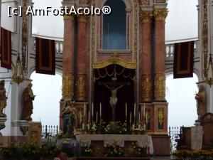 P48 [SEP-2019] Altea – o stațiune cochetă de pe Costa Blanca - altarul bisericii Nuestra Señora del Consuelo