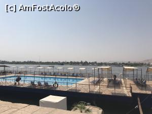 P08 [SEP-2018] Un prânz gustos în Luxos - piscina hotelului pe un ponton plutitor pe Nil