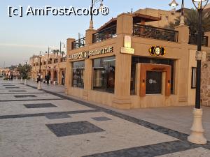 [P15] Luxor, Restaurant „Kaya Restoz” așezat pe faleză » foto by mprofeanu
 - 
<span class="allrVoted glyphicon glyphicon-heart hidden" id="av1530996"></span>
<a class="m-l-10 hidden" id="sv1530996" onclick="voting_Foto_DelVot(,1530996,25941)" role="button">șterge vot <span class="glyphicon glyphicon-remove"></span></a>
<a id="v91530996" class=" c-red"  onclick="voting_Foto_SetVot(1530996)" role="button"><span class="glyphicon glyphicon-heart-empty"></span> <b>LIKE</b> = Votează poza</a> <img class="hidden"  id="f1530996W9" src="/imagini/loader.gif" border="0" /><span class="AjErrMes hidden" id="e1530996ErM"></span>